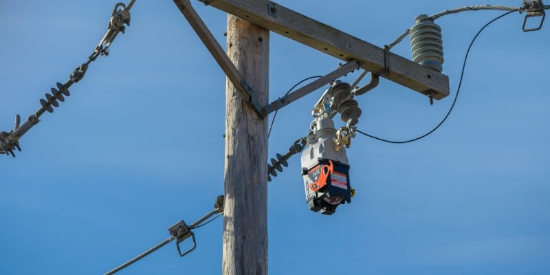 TripSaver® FXR  Recloser installed on utility pole 